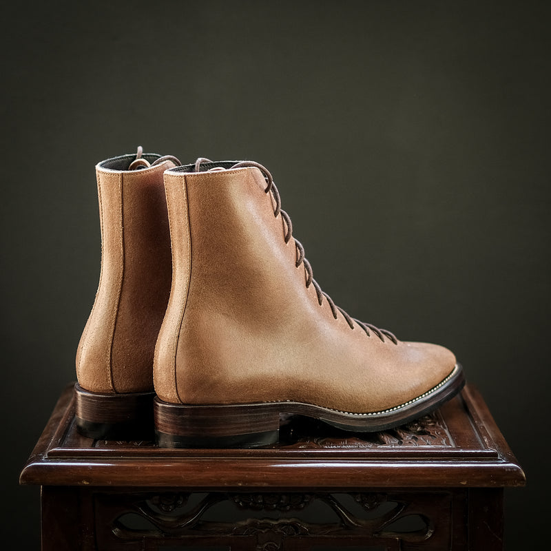 The Buck - Reverse Toscanello Waxed Horsebutt [ size 41.5 ]