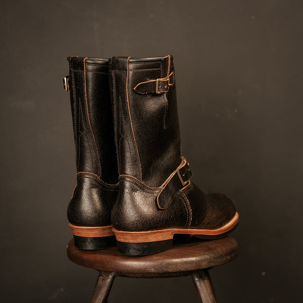 The Keeper 'type 2' - Black Waxed Flesh Horween [ size 44 ]